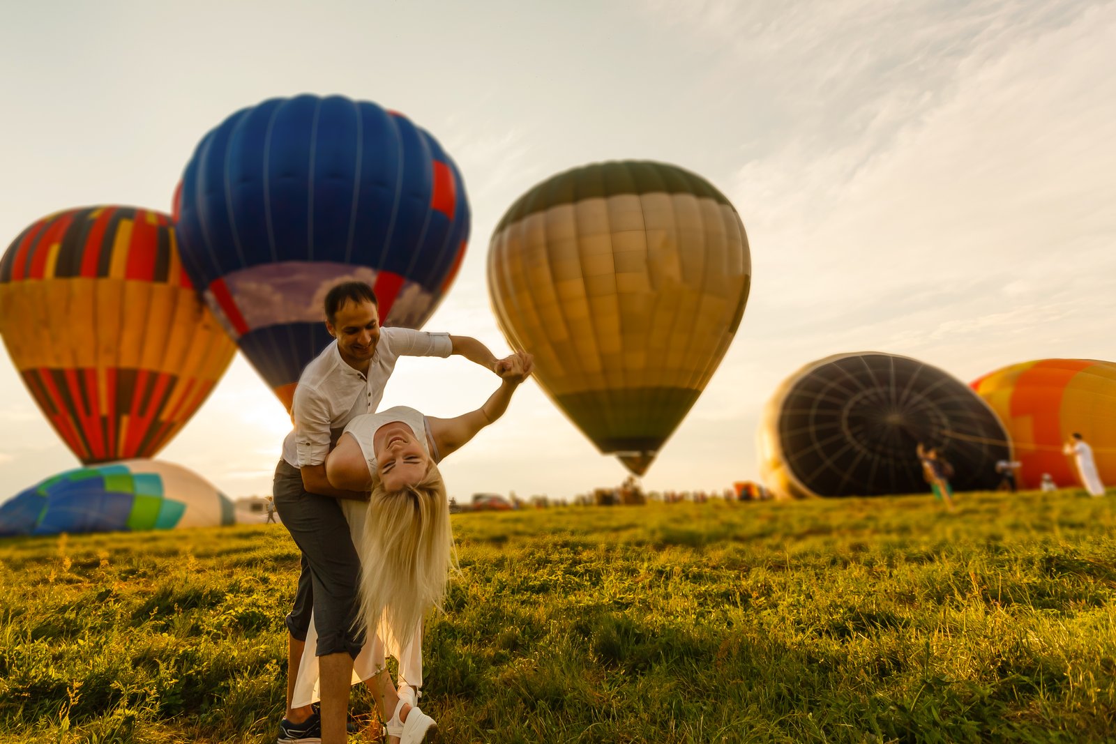 Amanecer en Pareja en Teotihuacán
